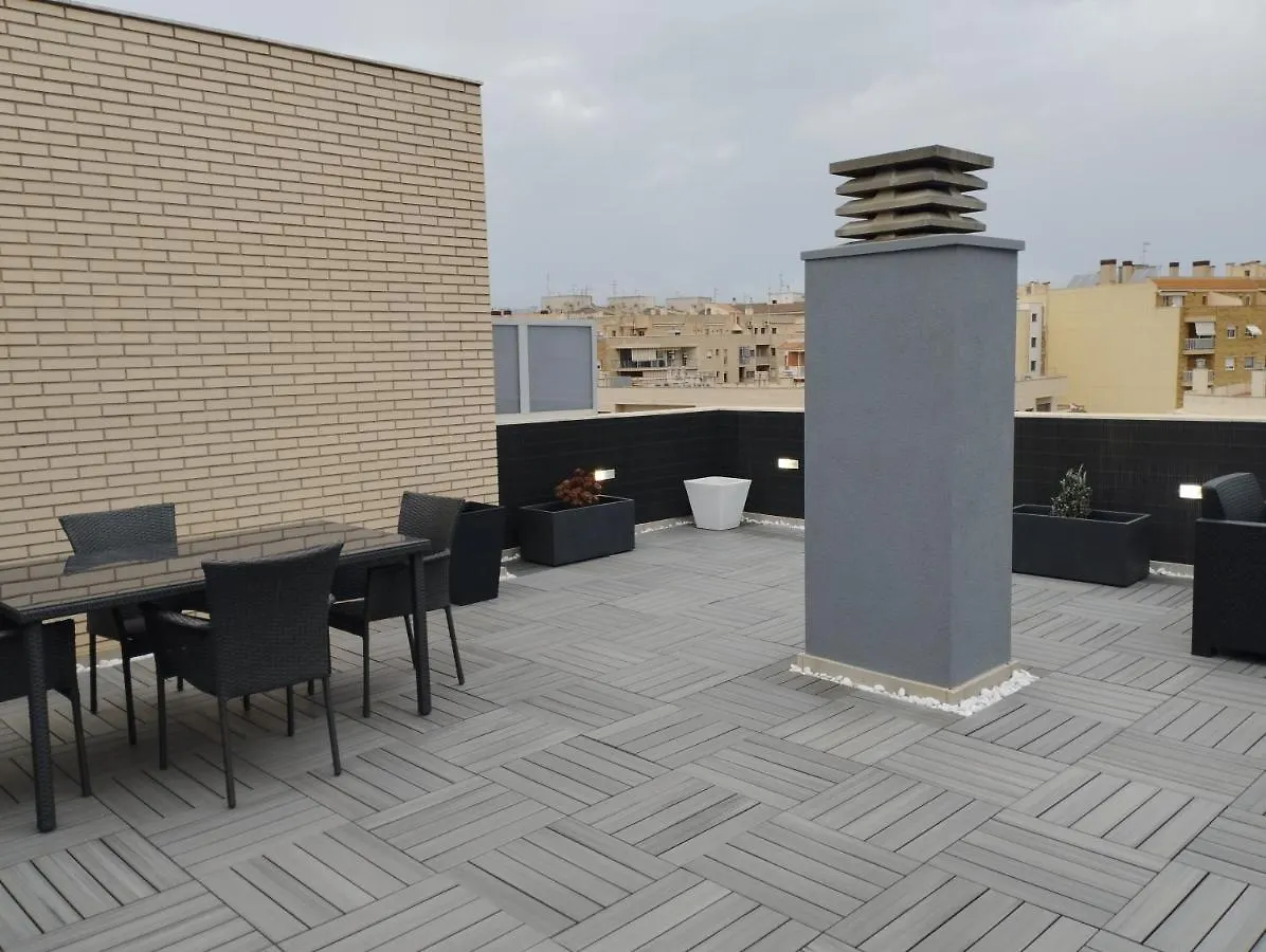 Apartamento Atico con hidromasaje, terraza y piscina Amposta 0*,  España