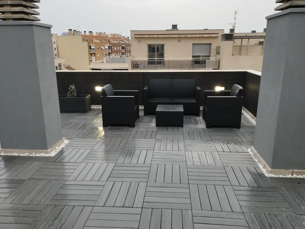 Appartamento Atico Con Hidromasaje, Terraza Y Piscina En Ebrehogar Amposta
