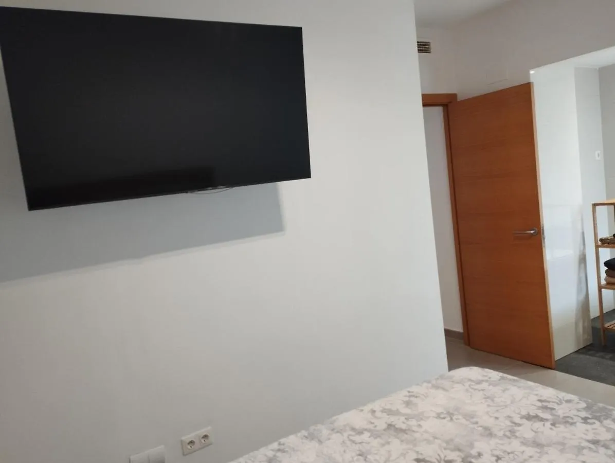 Appartamento Atico Con Hidromasaje, Terraza Y Piscina En Ebrehogar Amposta